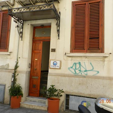 La Casa Di Anna B&B レッジョ・ディ・カラブリア エクステリア 写真