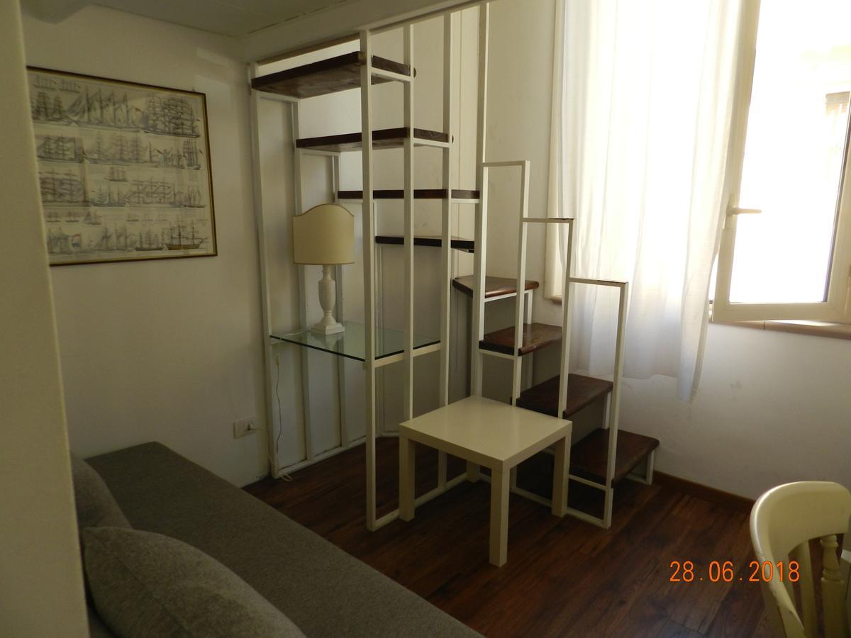 La Casa Di Anna B&B レッジョ・ディ・カラブリア エクステリア 写真